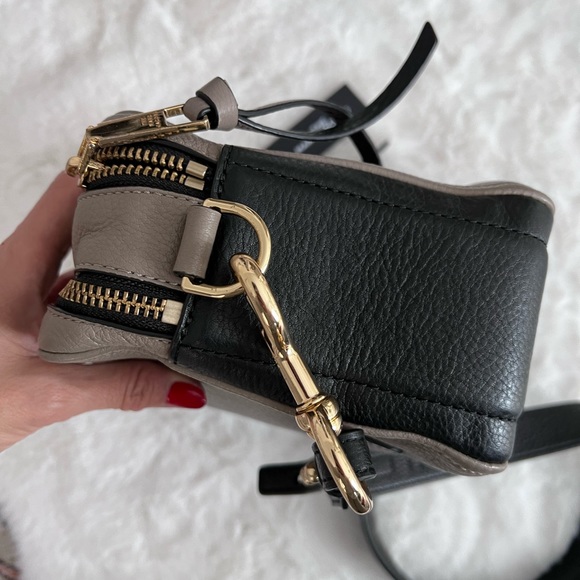 SOLD‼️ Marc Jacobs 27 Softshot - Picture 12 of 16